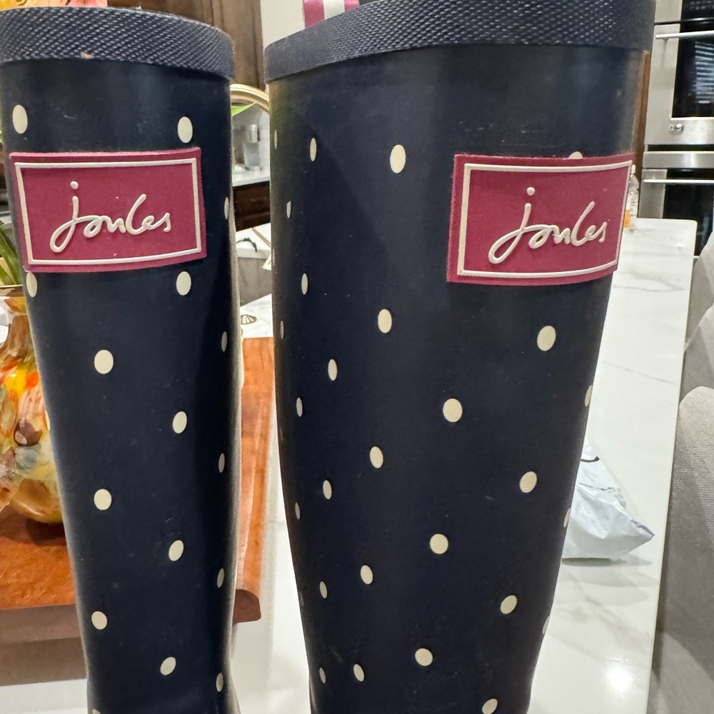 Rain boots
